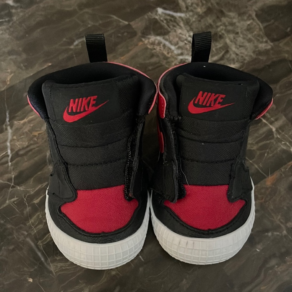 Nike soft bottoms